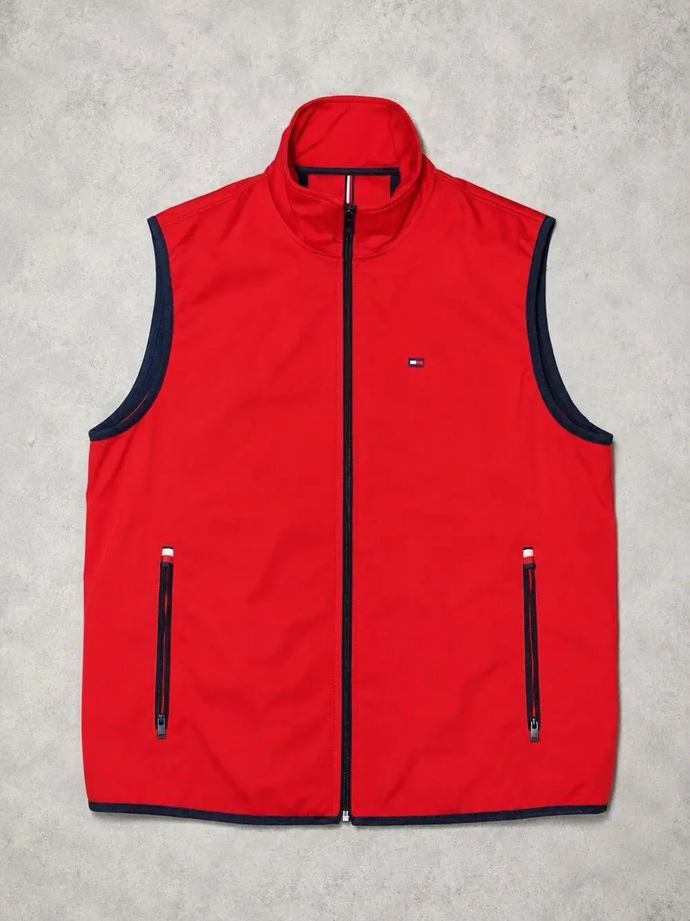 Tommy Hilfiger Soft Shell Full Zip Vest Red Windbreaker Men’s Large Logo